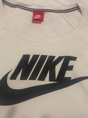 Nike White sweatshirt with Black Logo